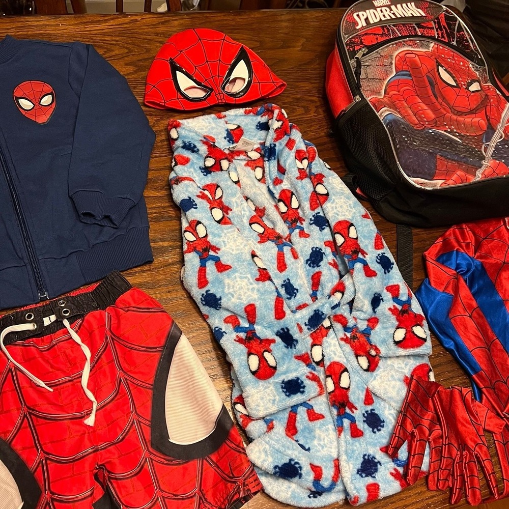 Marvel Spider-Man Kids Bundle 4/5 (x-116)